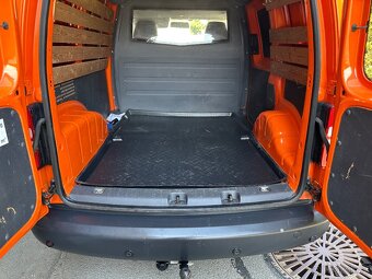 VW CADDY 1.6 TDI 55KW - 11