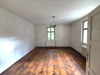 Chvalkovice - Střeziměřice -rodinný dům 3+1, pozemek 2066 m2 - 11