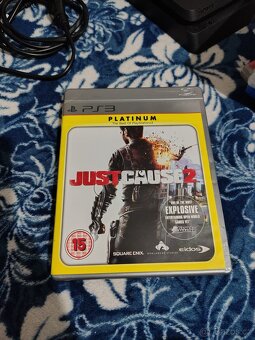 PlayStation 4 Slim 1TB - 11