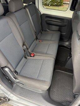 VW Caddy 2.0 TDi - 75kw - 7 mist - rok 2015 - 11