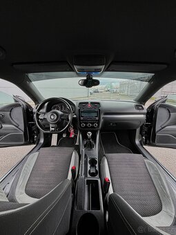 Volkswagen Scirocco R 2013 - 11