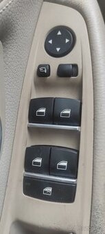 Prodám BMW F11 530d, 180 KW - 11