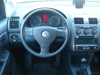 Volkswagen  Touran  2.0i  80 kW - 11