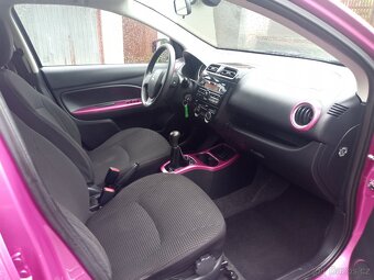 Mitsubishi Space Star - 11