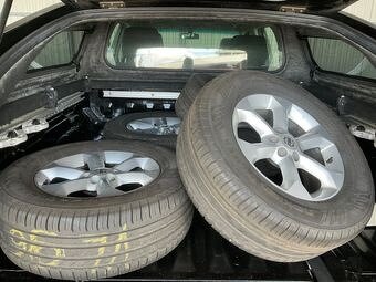 Nissan Navara 2.5dci 128kw 4x4 Manuál - 11