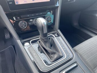 VOLKSWAGEN PASSAT 2,0 TDI 110 KW DSG NAVI DPH - 11