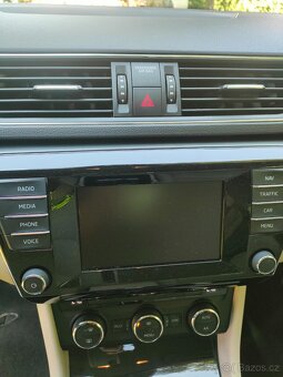 Škoda Superb III combi DSG 2,0 TDI - 11