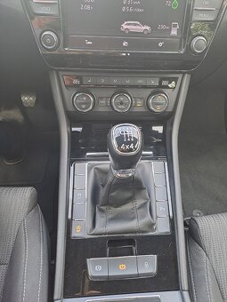 Škoda Superb 3 Combi 2.0 TDI 110kW, manuál, 4x4, tažné, DPH. - 11