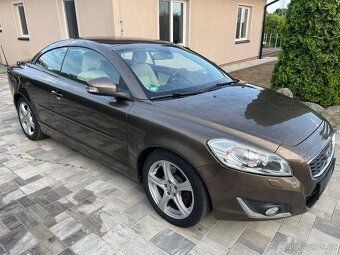 Volvo C70 2.0D4 Summum DPH 5válec Automat - 11