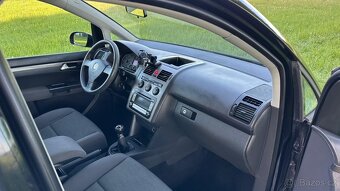 Volkswagen Touran 1.9TDi - 11