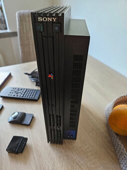 Playstation 2 Fat v krásném stavu. - 11