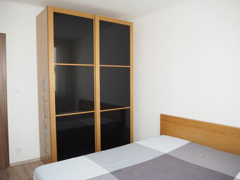Pronájem bytu 3+1 71,2 m² Kuželova, Praha - Letňany - 11