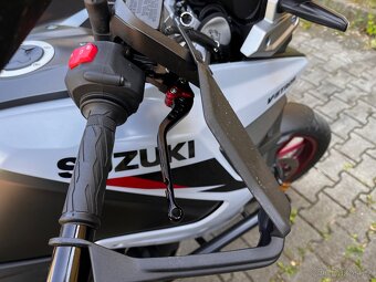 Suzuki 1050 DL V-Strom; r.v. 2023 - 11