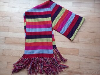 dámské čepice a šály - 11