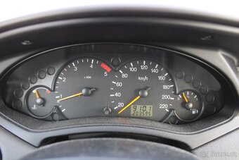 Ford Focus 1,8TDCi 74KW, STK 2/2027, KLIMA, r.v. 2005 - 11