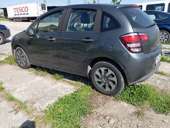 Citroen c3 rok 14 motor 1.0 vti najeto 84 z km - 11