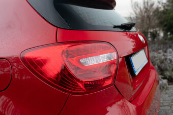 Mercedes A180, 90kW, benzín 1,6l, automat, najeto 131500km - 11