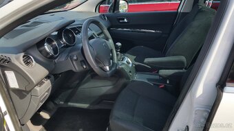 ⚡️Peugeot 5008 | 8/2012 | 1.560ccm | 82kW | 7 míst | porucha - 11