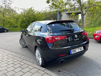 Alfa Romeo Giulietta, vyjímečný stav - 11