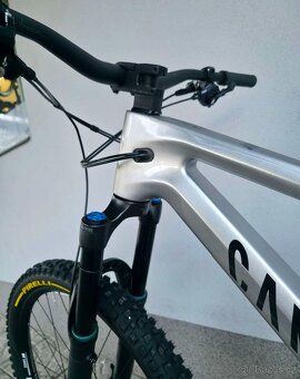 Horské kolo Canyon Strive CFR Underdog Carbon 2023 29″ - 11
