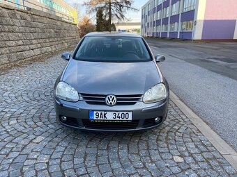 Volkswagen Golf V - 11