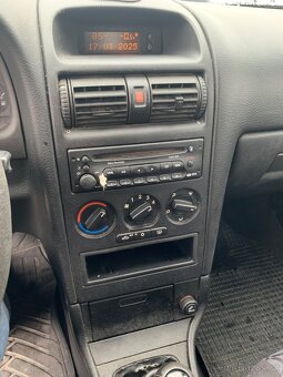 Opel Astra G Caravan 1,6i  55kw - 11