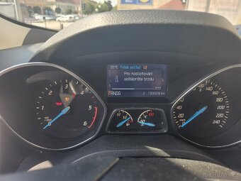 Ford Kuga 2.0 tdci 4x4 automat,cerna kuze - 11
