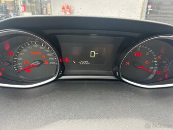Prodàm Peugeot 308 1.6 85 kw 2014 - 11