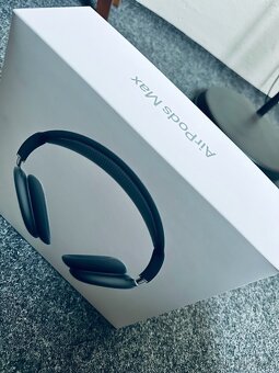 Apple AirPods Max Modrá (2024) - 11
