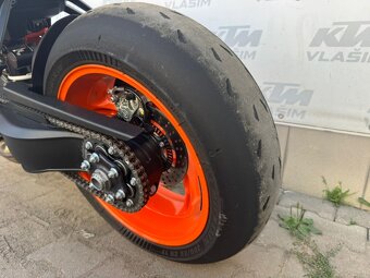 KTM 1290 Super Duke R - 11