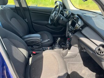 Mini Cooper 1.5 benzín 2019 - 11
