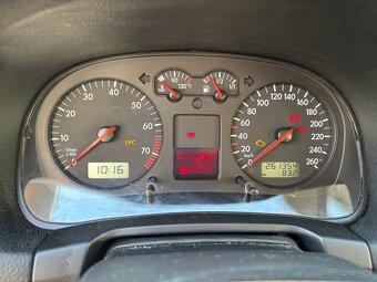 VW Golf 4 1.6 automat - 11