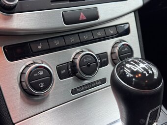 Volkswagen Passat 2.0TDI 103kw - 11