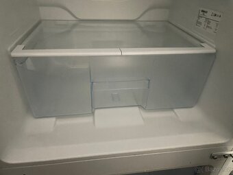 Lednice BEKO - 11