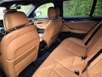 BMW 540i xDrive Touring LCI 245Kw , Původ ČR , 104.000 KM - 11