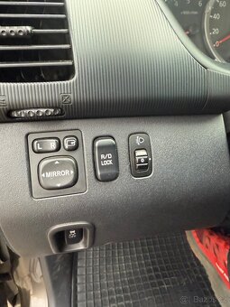 MITSUBISHI L200 2.5 DID 100KW 2015 - 11