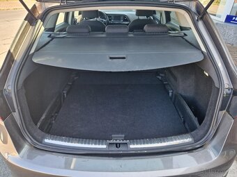 Seat Leon 1,6 TDI Navigace, úsporný vůz - 11