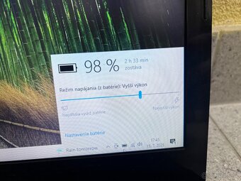 Lenovo G50 / i5 5200U / 8GB RAM / 256GB SSD / AMD R5 /15.6" - 11