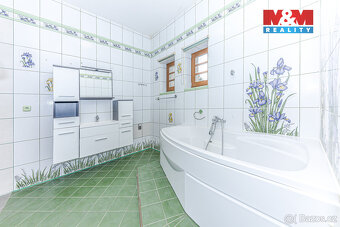 Prodej rodinného domu, 295 m², Praha, ul. Dobrošovská - 11