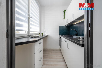 Prodej bytu 1+kk, 35 m², Hradec Králové, ul. Třebechovická - 11