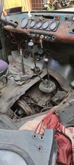 Uaz 469 - 11
