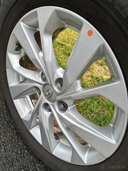 Originál ALU kola Hyundai Tucson R17 + letní pneu - 11