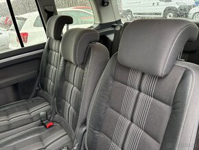 Volkswagen Touran 2.0 TDI MATCH 7 MIST - 11