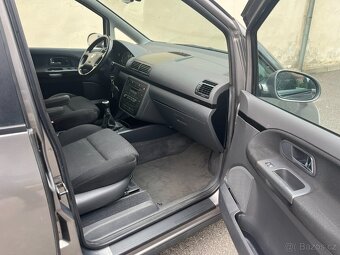 SEAT ALHAMBRA 2.0TDi 103kW SPORT 7 MÍST - 11