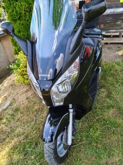 Honda S-Wing 125i ABS - 11