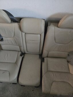 Sedačky Volvo XC70 - 11