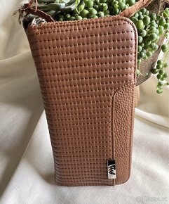 Dámská velká kožená peněženka (zn.Vuch.) - 11