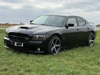 Dodge Charger SRT8 6.1HEMI 317kw LPG - 11