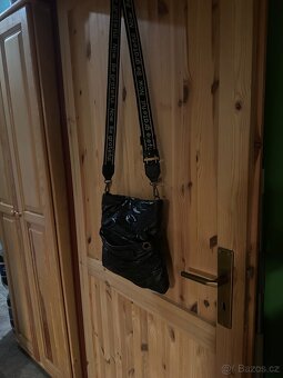 kabelka Desigual vel. M - 11