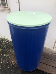 Sudy ,barely ,IBC nádrže a ventily k IBC - 11